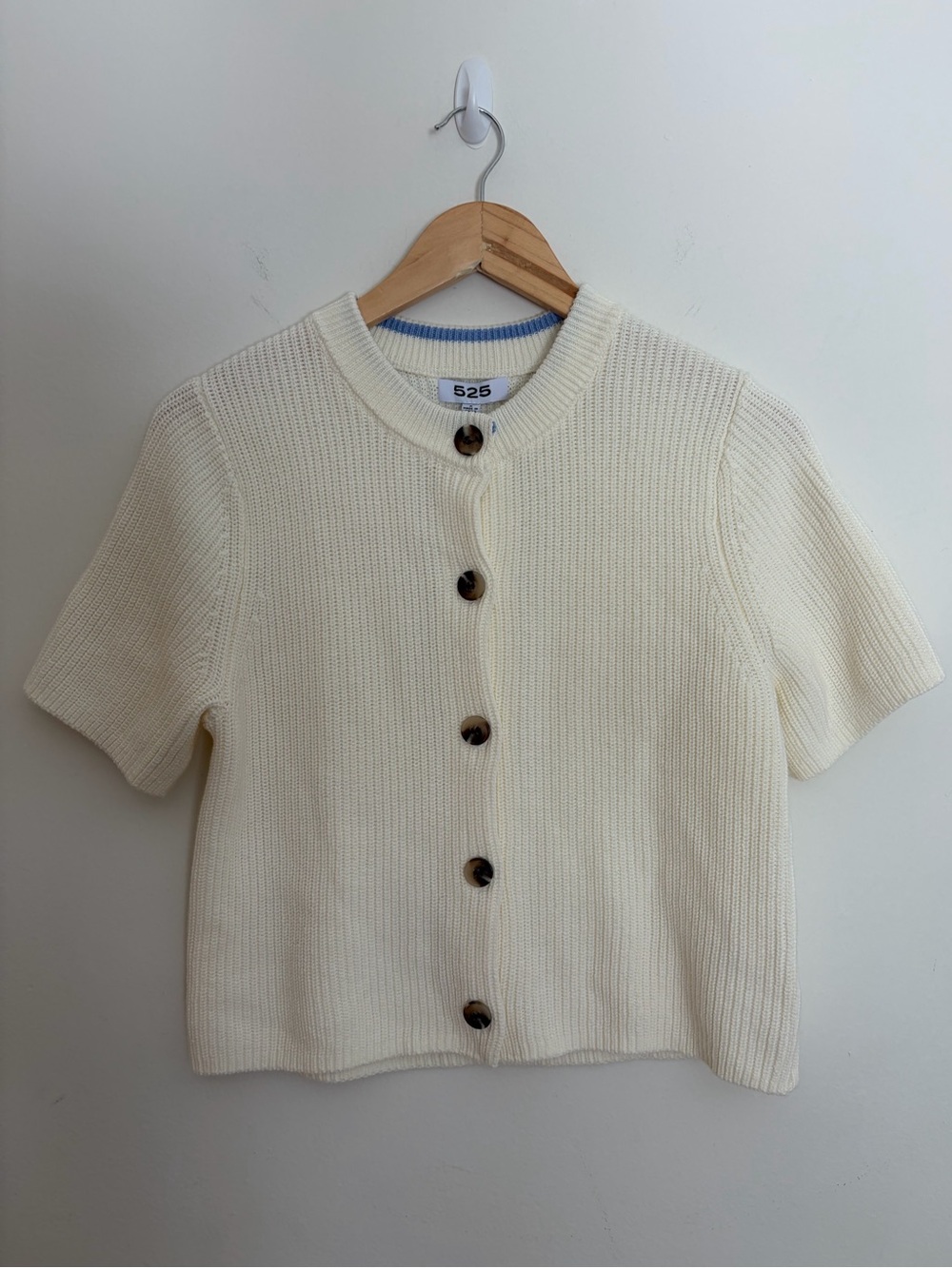 525 America Ribbed Cropped Cardigan Top